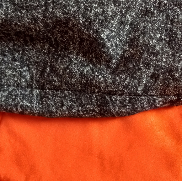 Ann Taylor Womens Skirt Size 0P Fully Lined Career Office Black and gray color - Picture 5 of 5